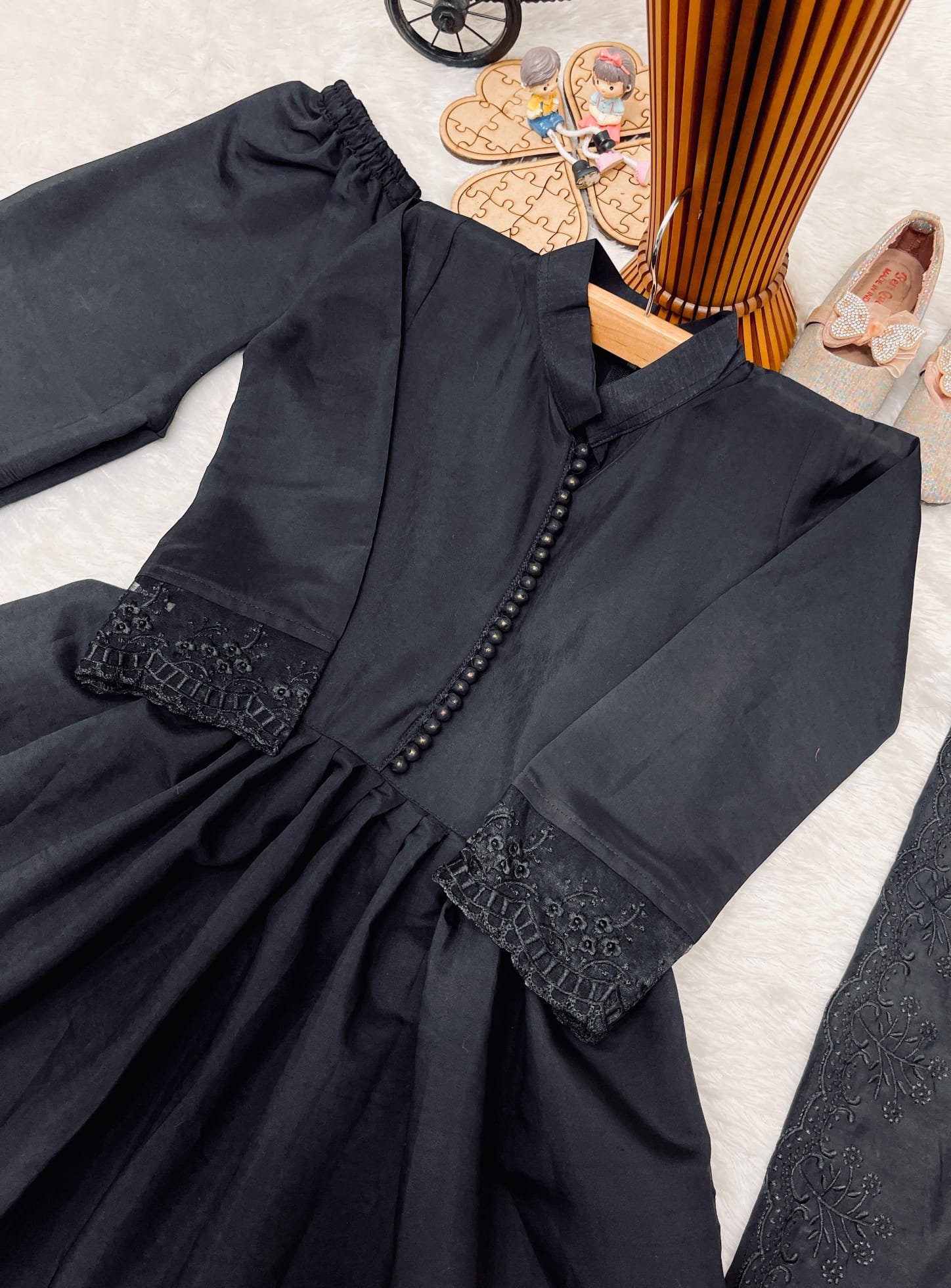 Kids Gown Set